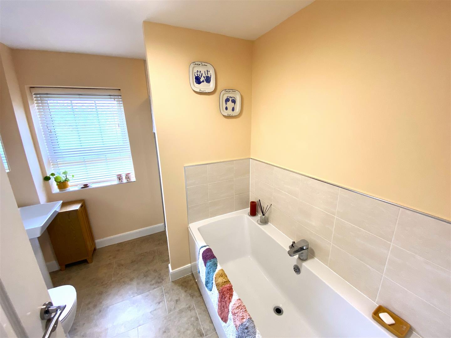 47, The Squirrels, Whitchurch, SY13 4JU Estate Agents & Auctioneers